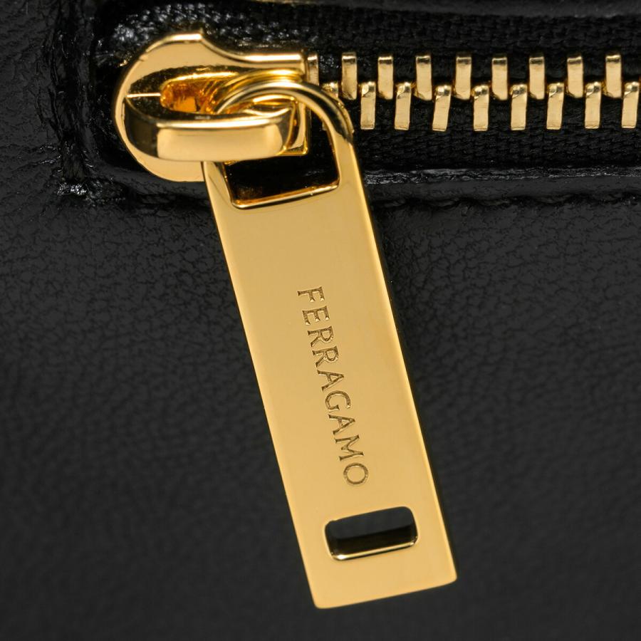 FERRAGAMO（フェラガモ） 並行輸入 トートバッグ ボウ 218348 771215
