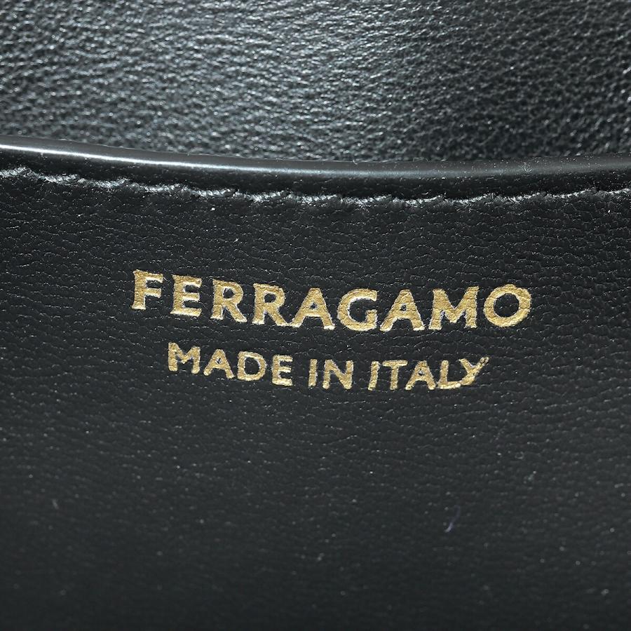 FERRAGAMO（フェラガモ） 並行輸入 ショルダーバッグ ガンチーニ