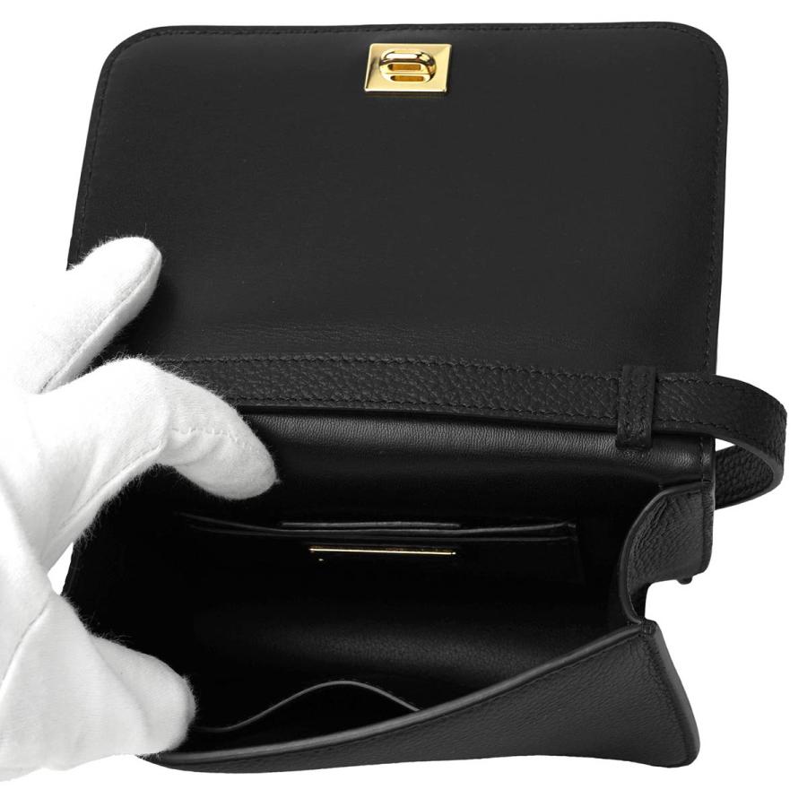 FERRAGAMO 並行輸入 フェラガモ ショルダーバッグ ヴァラ 218374