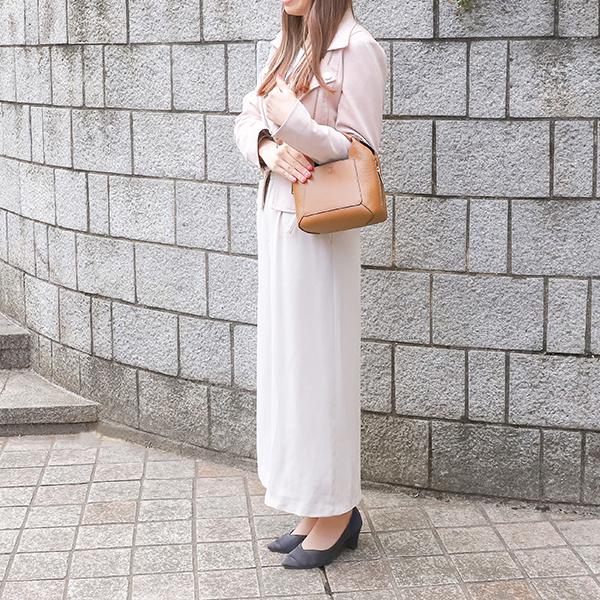ほぼ未使用 フルラ ジルダ ハンドバッグ ショルダー 2way ベージュ レザー FURLA（フルラ） 並行輸入 ハンドバッグ ジルダ WB00583 BX0181 1280S