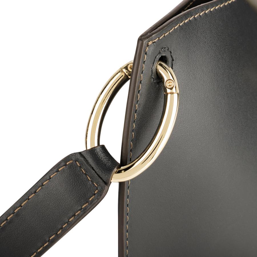 FURLA フルラ ギネヴラ　ハンドバッグ　ブラック FURLA フルラ ギネヴラ ハンドバッグ ブラック