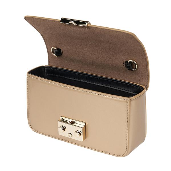 FURLA（フルラ） 並行輸入 ショルダーバッグ メトロポリス WE00446