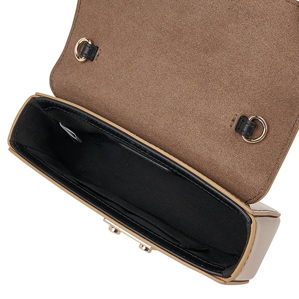 FURLA（フルラ） 並行輸入 ショルダーバッグ メトロポリス WE00446