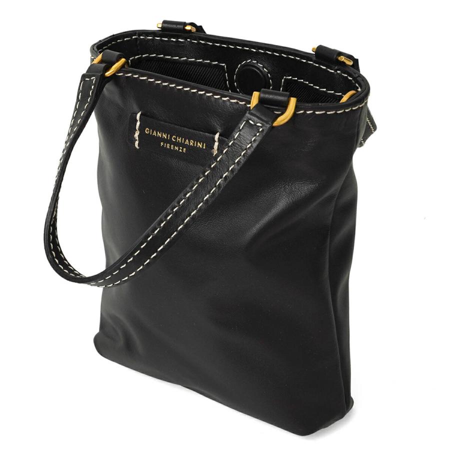 GIANNI CHIARINI ショルダーバッグ ブラック GIANNI CHIARINI ブラックショルダーバッグ - メルカリ