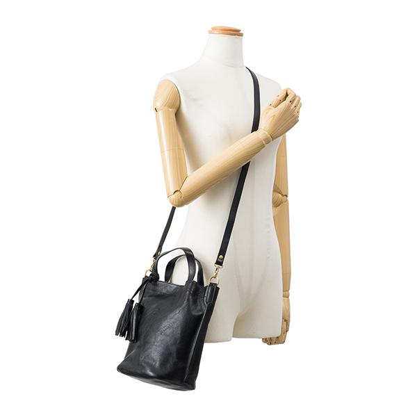 並行輸入 イルビゾンテ ハンドバッグ ブラック 黒 IL BISONTE A2599  P 153 爆買 | IL BISONTE | 05