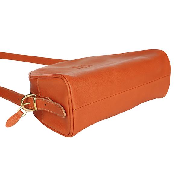 IL BISONTE（イルビゾンテ） 並行輸入 ショルダーバッグ ヴァッケッタ