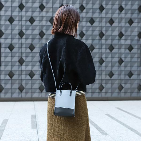 IL BISONTE（イルビゾンテ） 並行輸入 ショルダーバッグ フィフティ