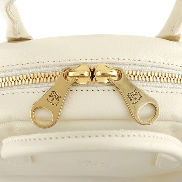 IL BISONTE（イルビゾンテ） 並行輸入 ショルダーバッグ クエルチア