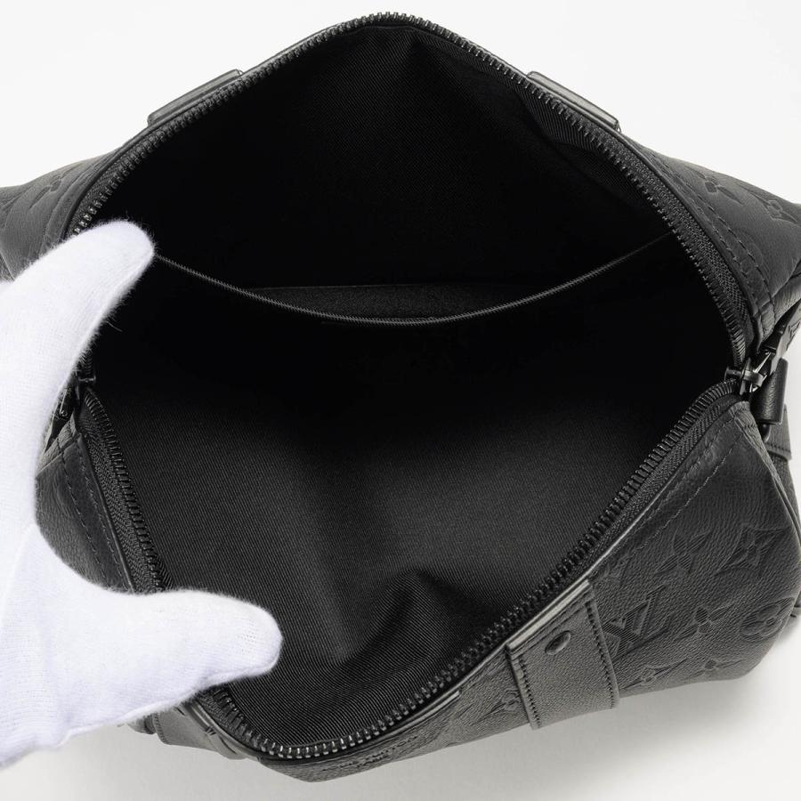 並行輸入 ルイヴィトン ショルダーバッグ Louis Vuitton モノグラム・シャドウ シティ・キーポル M26750 メンズ ブラック 黒 | LOUIS VUITTON | 04
