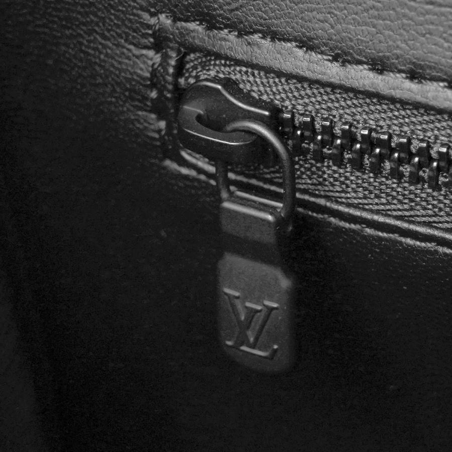 LOUIS VUITTON 並行輸入 ルイヴィトン クラッチ セカンドバッグ Louis