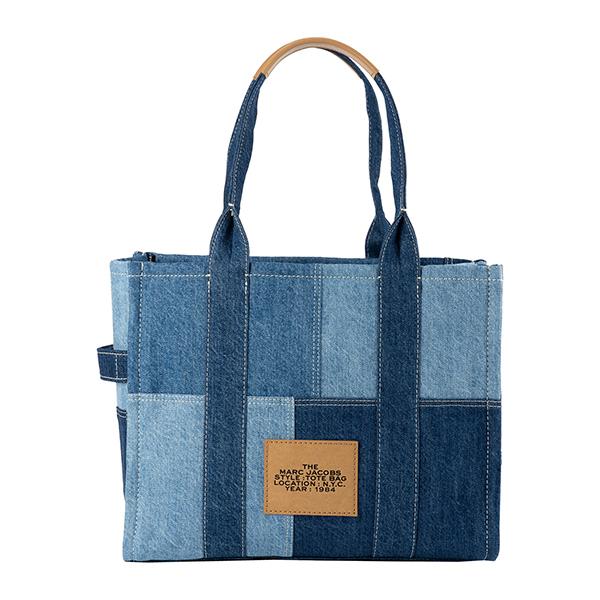 美品MARC JACOBS ネイビー トートバッグ　軽い　ほぼ未使用 MARC JACOBS(マークジェイコブス) ゴールドロゴトートバッグ