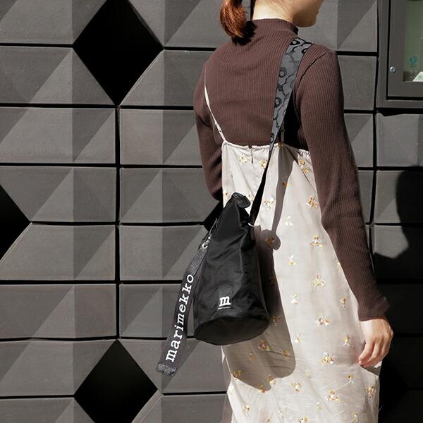 marimekko（マリメッコ） 並行輸入 ショルダーバッグ ソリッド Carry