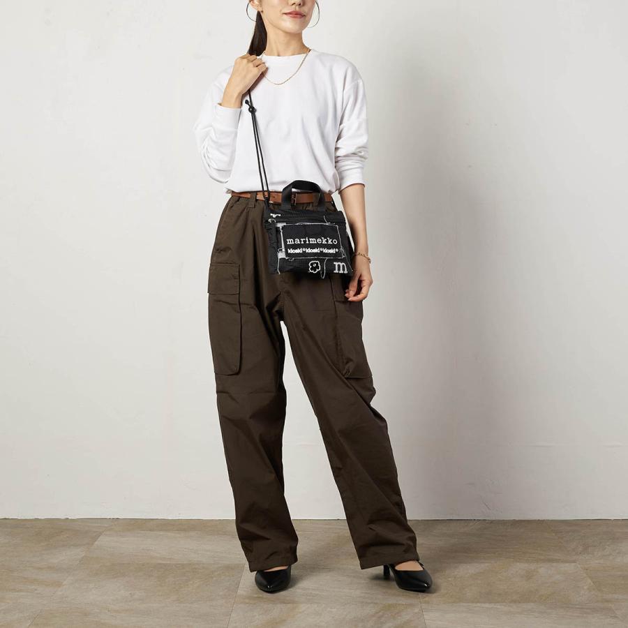並行輸入 マリメッコ ショルダーバッグ Marimekko ファニー CROSS POCKET MARIMERKKI 092210 992 ユニセックス ブラック 黒 ホワイト 白 | marimekko | 02