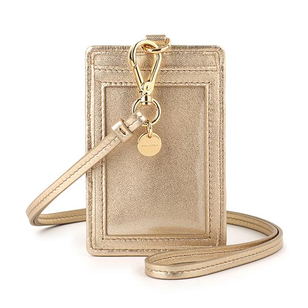 miu miu（ミュウミュウ） 並行輸入 パスケース(定期入れ) マテラッセ