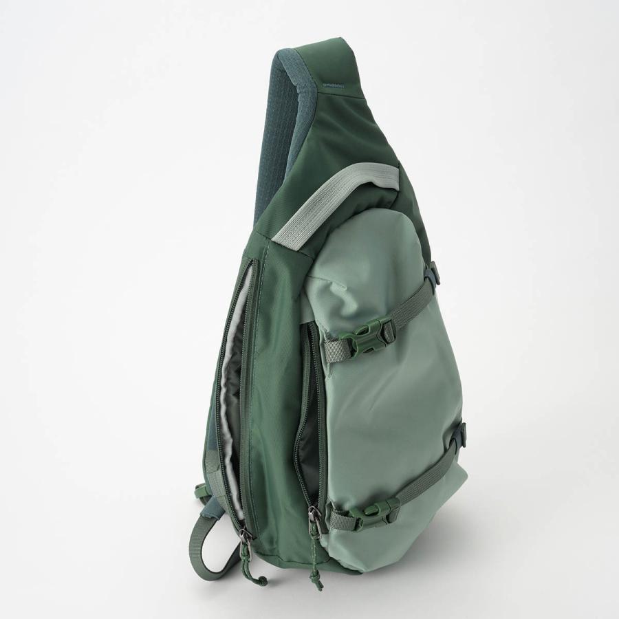 並行輸入 パタゴニア ボディバッグ ウエストバッグ アトム スリング 48262 COVER GREEN | patagonia | 03