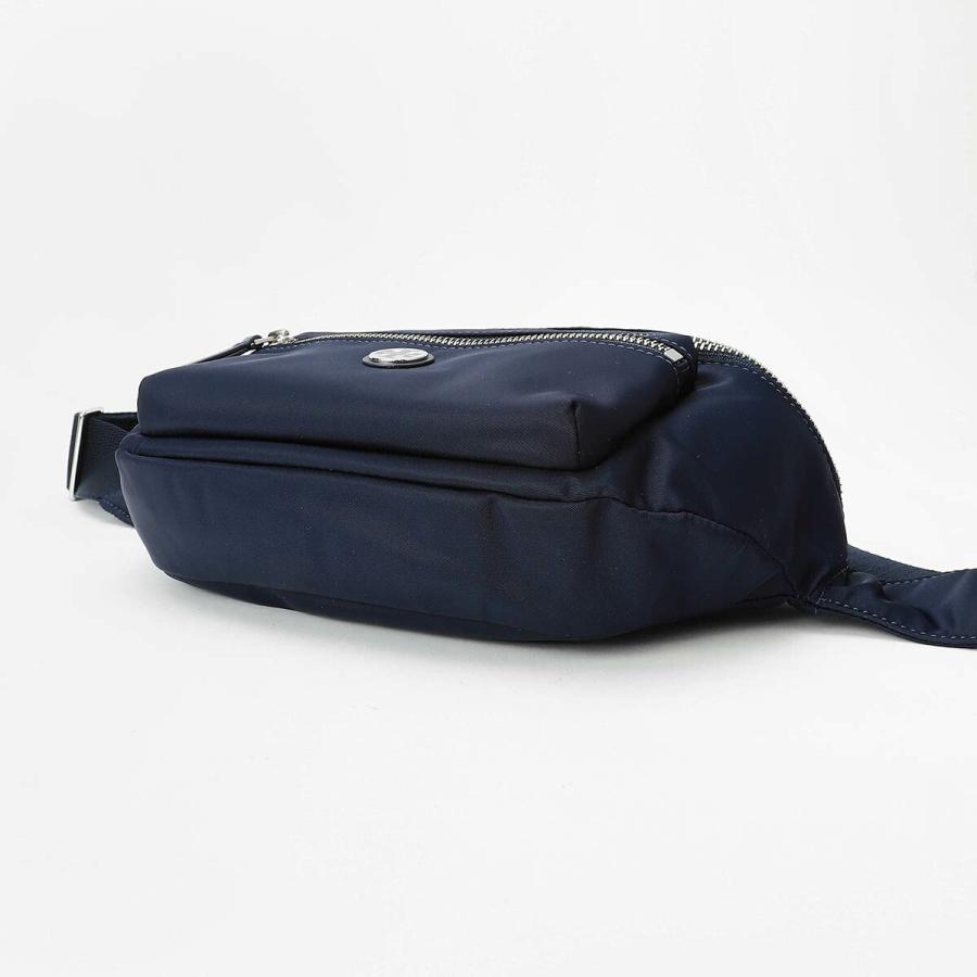 Tory Burch ナイロンウエストポーチ ネイビー Tory Burch ナイロンウエストポーチ ネイビー Tory Burch - 新品