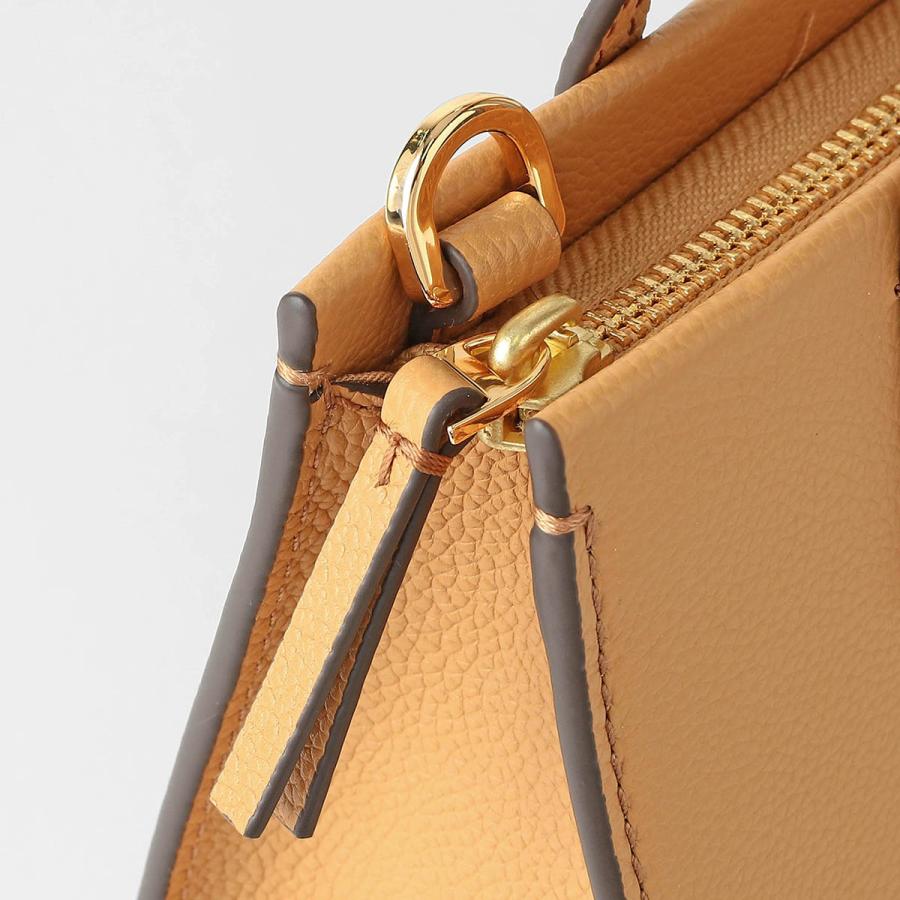 【期間限定値下げ】Tory Burch ベージュ レザー ショルダーバッグ TORY BURCH（トリーバーチ） 並行輸入 ショルダーバッグ ブレイク
