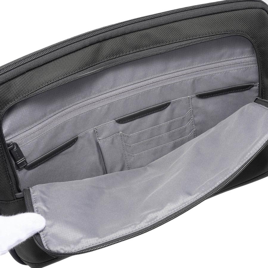 並行輸入 トゥミ ラップトップカバー TUMI アルファ 02603165D3/117252 1041メンズ ブラック 黒の画像