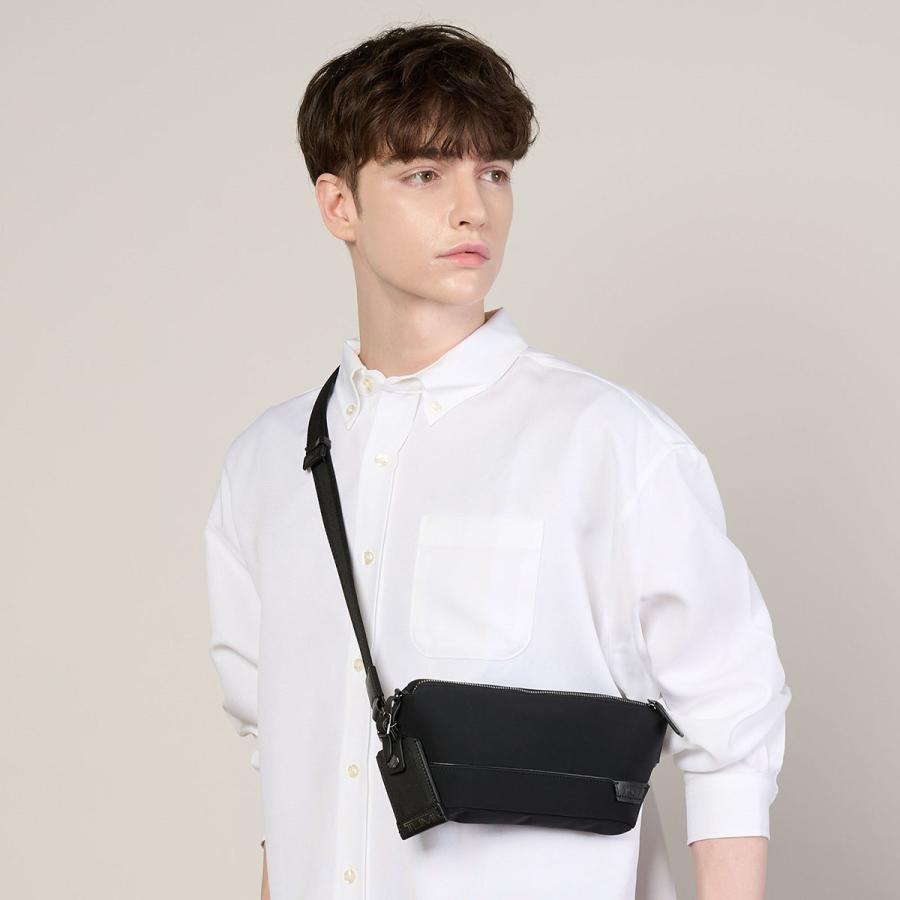並行輸入 トゥミ ボディバッグ ウエストバッグ TUMI ハリソン 06602037D/ 142400 1041 メンズ ブラック 黒 | TUMI | 01