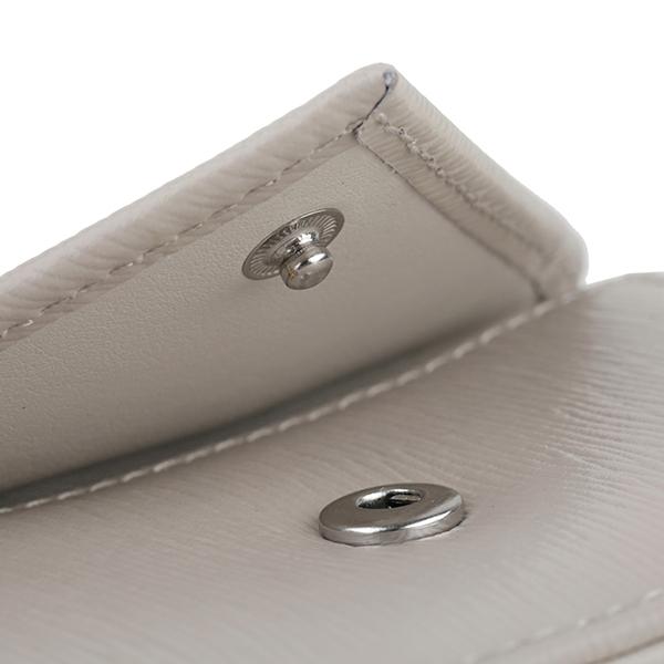 美品　ヴィヴィアンウエストウッド　折り財布　ベージュ ベージュ系 Vivienne Westwood(ヴィヴィアンウエストウッド