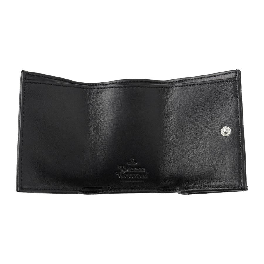 VivienneWestwoodエンボス加工 黒 三つ折り財布 Vivienne Westwood（ヴィヴィアンウエストウッド） 三つ折り財布 SMALL