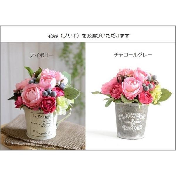母の日プリザーブドフラワーギフト「シュシュ」 母の日 ギフト 完成品 造花 シュシュ : ブルージュフラワーショップ