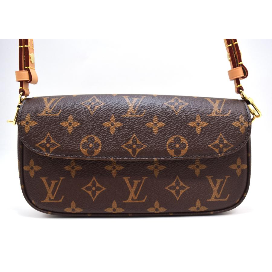 LOUIS VUITTON（ルイ・ヴィトン） ウォレット オン チェーン・アイビー