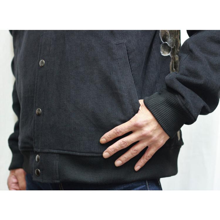 絡繰魂 粋 からくりだましいいき コーデュロイ襟付スタジャン 223015 睨み龍神 和柄 スタジアムジャンバー | 絡繰魂 | 06