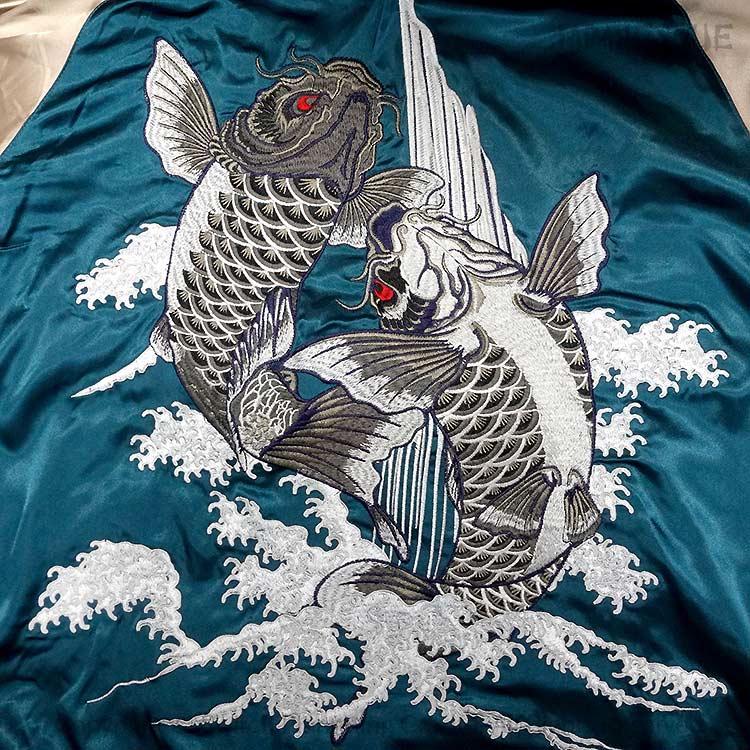 和柄スカジャン ジャパネスク 波に見返り虎・滝に鯉 刺繍 リバーシブル