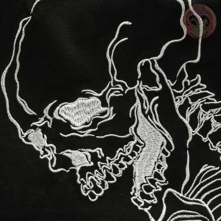 和柄Tシャツ 花旅楽団 はなたびがくだん スクリプト 抱き着き髑髏 刺繍 半袖Tシャツ ST-504 |  | 07