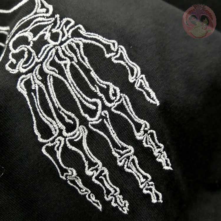 和柄Tシャツ 花旅楽団 はなたびがくだん スクリプト 抱き着き髑髏 刺繍 半袖Tシャツ ST-504 |  | 08