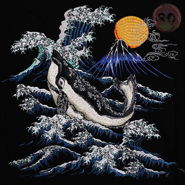 和柄T 花旅楽団 はなたびがくだん スクリプト 波に鯨 刺繍半袖Tシャツ ST-605 |  | 04