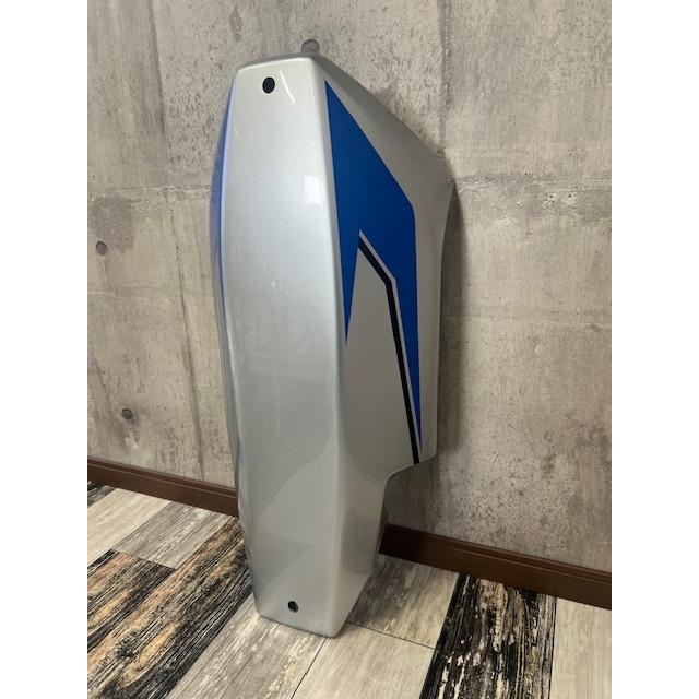 2023〜2024 CB1300 SC54 MKアンダーカウル デジタルシルバーメタリック
