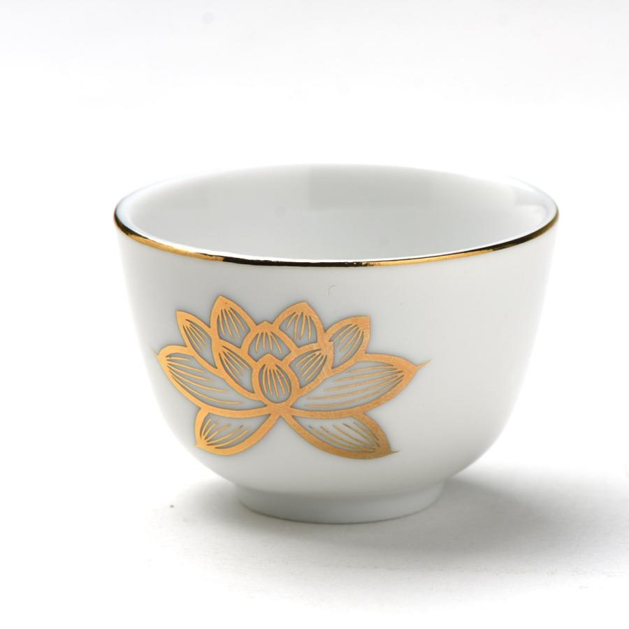 白上金蓮大深湯呑陶器 製/金色の蓮が描かれた湯呑陶器製仏壇祭壇