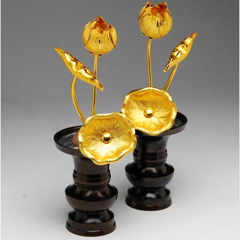 常花 金色で 小型 蓮の花 仏具 小常花 アルミ製3号3本立（1対）（花立
