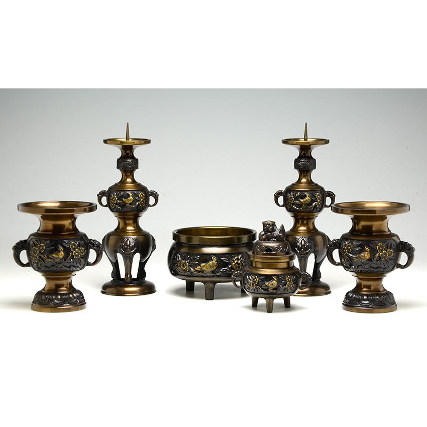 仏具セット 6具足 真鍮製 DC 花鳥模様付 六具足 3.5号 色付 (黒 仏具セット 6具足 真鍮製 DC 花鳥模様付 六具足 3.5号 色付 (黒