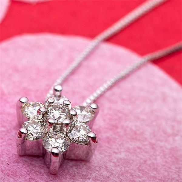 ダイヤモンド ネックレス 0.3ct K18 ホワイトゴールド 0.3カラット 花 フラワーモチーフ ペンダント 鑑別カード付き[21]
