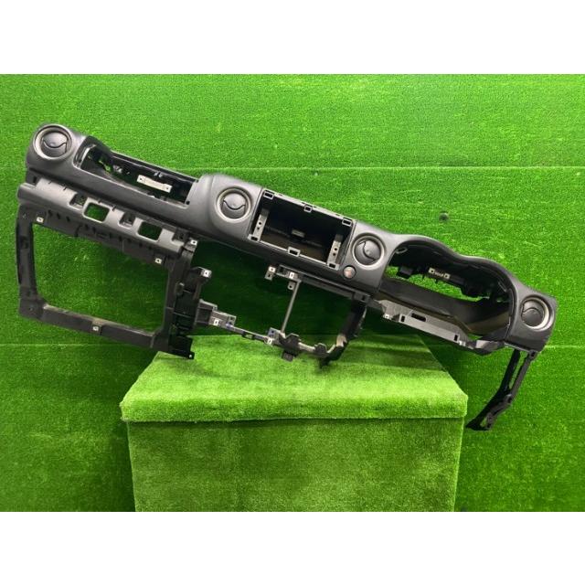 ニッサン NV350キャラバン プレミアムGX VW2E26 インストルメント