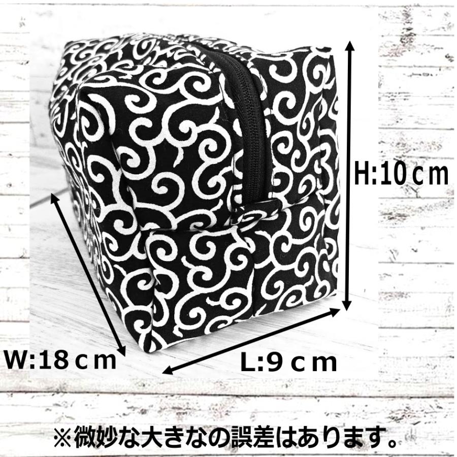 おすすめ 唐草模様 ボックス ポーチ 和柄 キルト入り 長財布も入る
