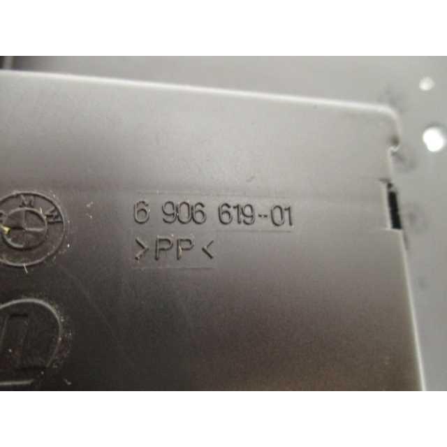 E64 Bmw 650i Ek48 純正 リアヒューズボックス 中古 36 ぶひん屋 ヤフーショップ 通販 Yahoo ショッピング