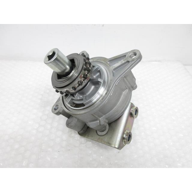 30年 NV350 キャラバン LDF - VW2E26 バキュームポンプ 14650-4KV0A