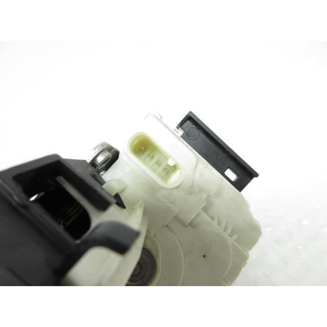 H25 ベンツ A180 W176 DBA - 176042 左前 ドア ロック ソレノイド