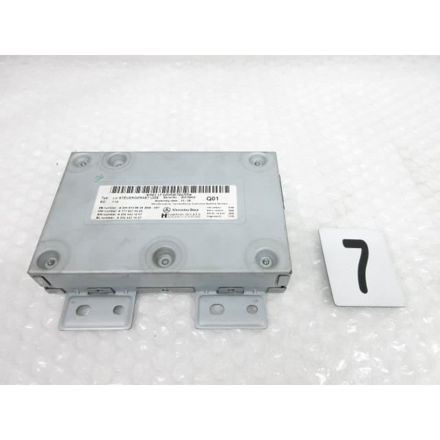 専用商品 H21年 ベンツ E350 DBA-207356 W207 (7) インターフェイス A2048708626
