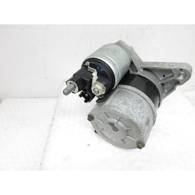 R3年 ヤリス 5BA-KSP210 スターター セルモーター 28100-0Q160 R3年 ヤリス 5BA-KSP210 スターター セルモーター 28100-0Q160