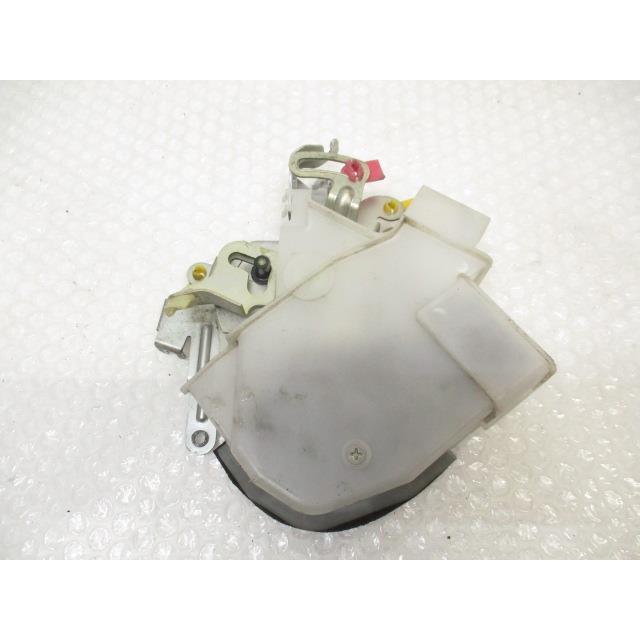タント 20年 タントカスタム DBA-L375S 左前ドアロックソレノイド 60940-B2011 69620-B2011 182799 ...
