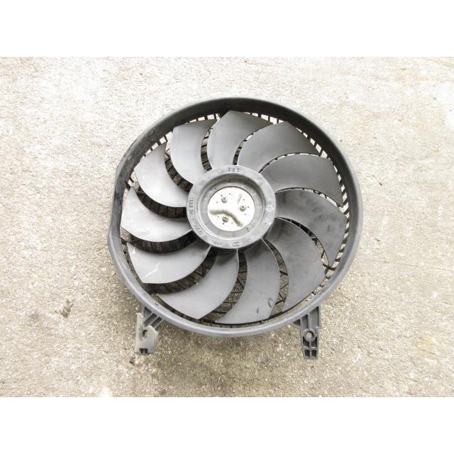 10年 レビン GF-AE111 BZ-G 電動ファン コンデンサー用 88590-12250 