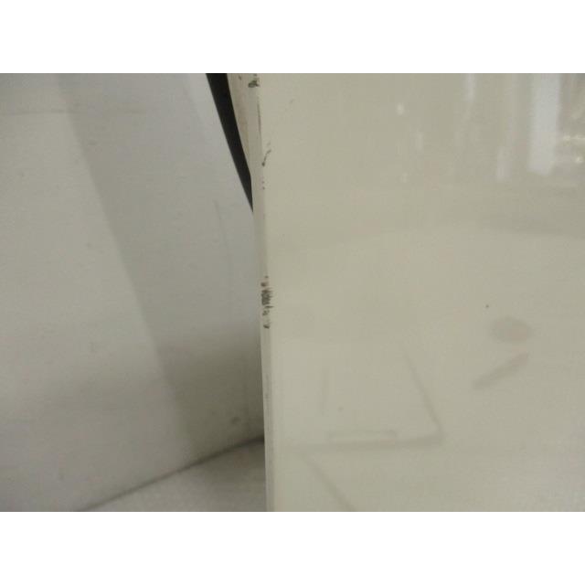 2006年 ベンツ W221 DBA-221056 S350 右Fドアパネル カラー775 186105