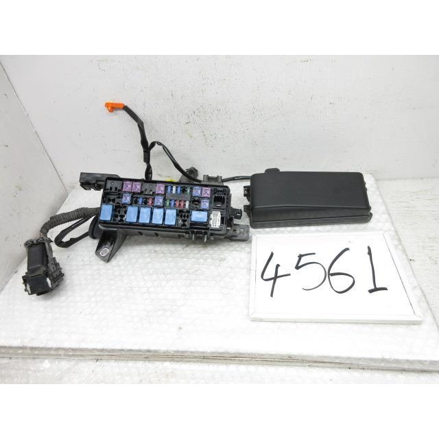 X ICE FUSE 室内グローブBOX 右側 ヒューズ ミツビシ ミニキャブバン