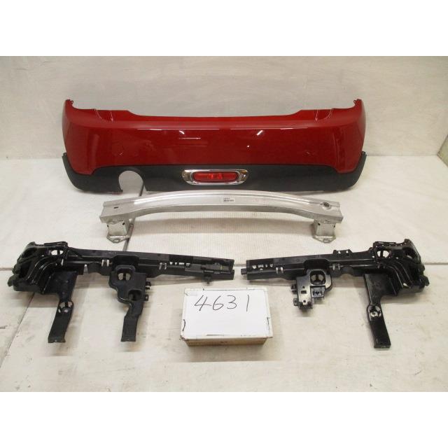  ミニ F56 XM15 リアバンパー　7300837 (384) 2017年 BMW ミニ F56 DBA-XM15 純正 リア バンパー B83 ブレイシング