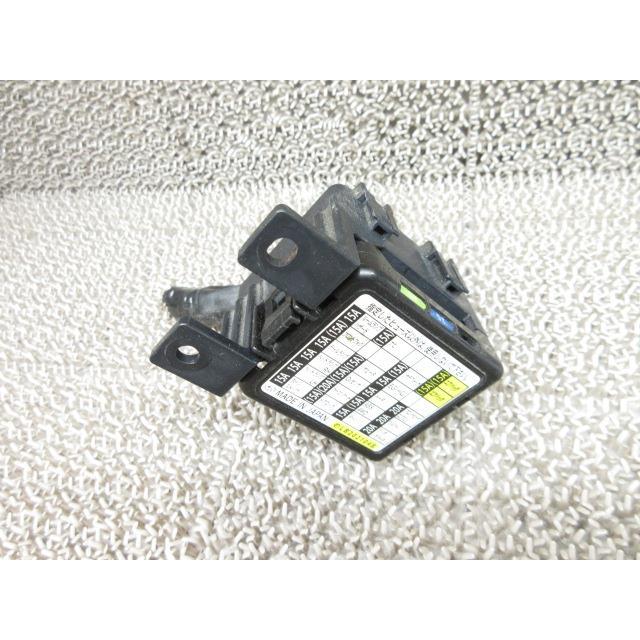 サンバー 22年 EBD-TT2 TB 4WD (4) ヒューズボックス 室内右側